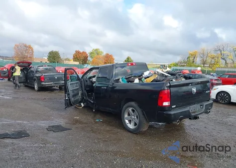 2018 Ram 1500 Express 4X4 6'4 Box z USA, uszkodzony, nr VIN 1C6RR7FT8JS187394